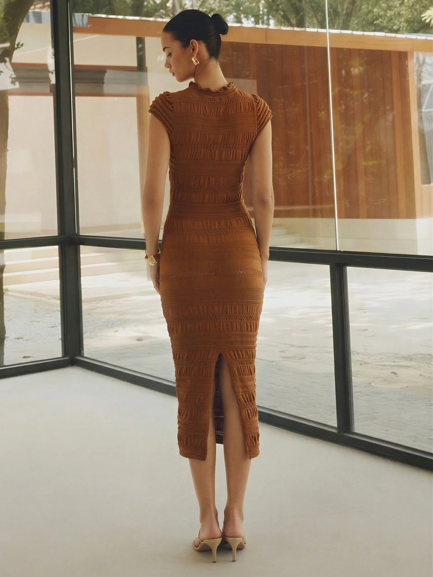 Delicate Ruffled Cap Sleeves Textured Knit Bodycon Dress - Image 9