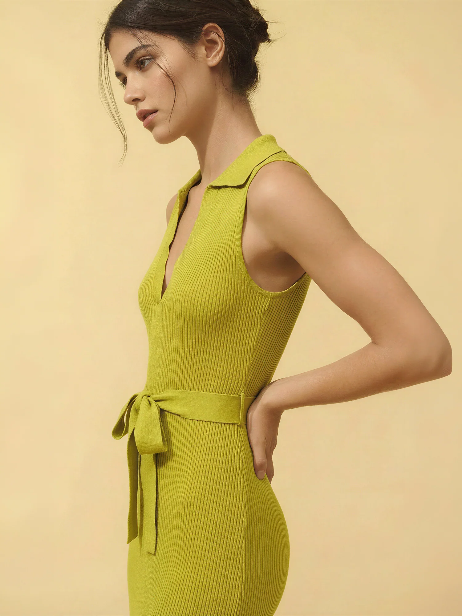 Sleeveless Collared Tie Waist Knit Midi Dress - Image 3