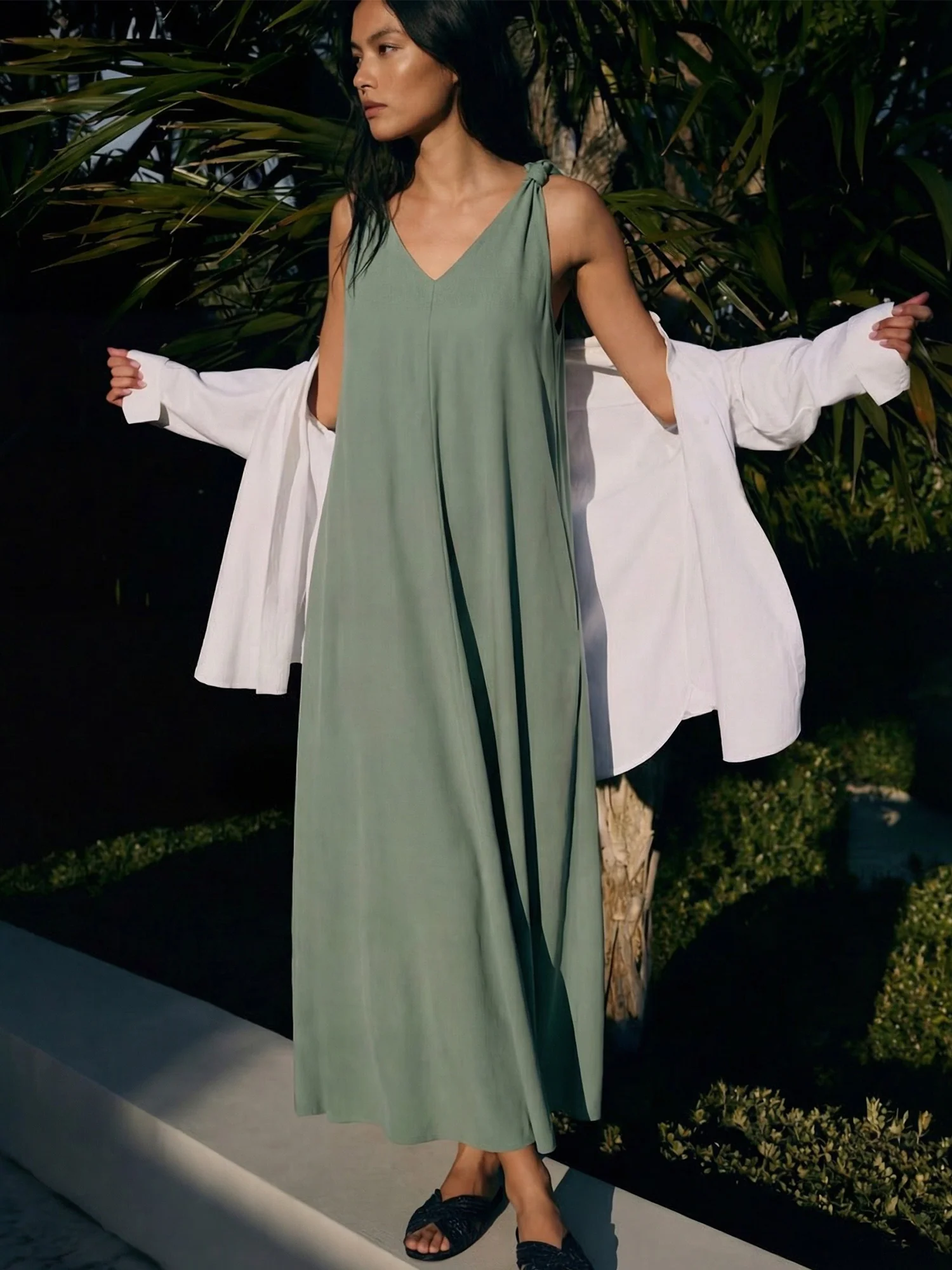 Sleeveless Knot Shoulder Maxi Dress - Image 6