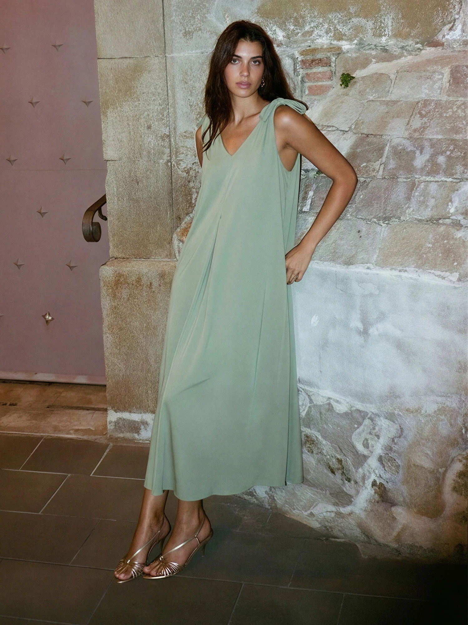 Sleeveless Knot Shoulder Maxi Dress - Image 7