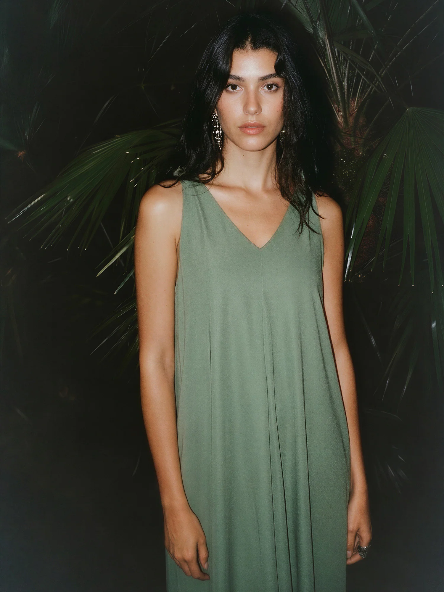 Sleeveless Knot Shoulder Maxi Dress - Image 8